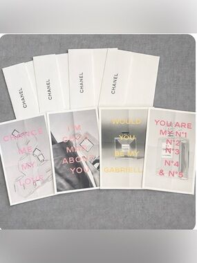 CHANEL Fragerance Note Cards With Envelopes Set of 4
